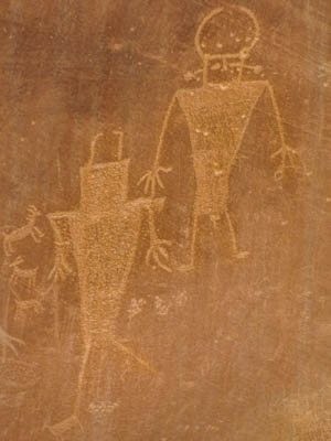 Photo Note Card: 
Frement culture  Ancetral Puebloan Petroglyphs, Capitol Reef National Park, Utah