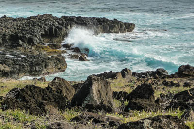 Photo Note Card: 
Waves and Surf pounding lava rocks along the ocean coast, island of Ohua, Hawaii