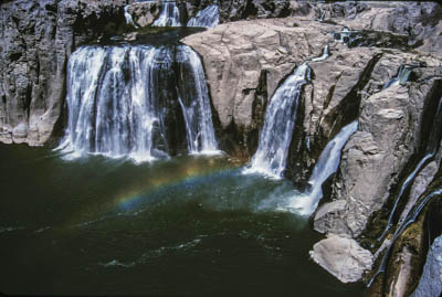 Photo Note Card: 
Shoshone Falls, on the Snake River with a partial rainbow in the lower foreground,  was taken outside of Idaho Falls, Idaho